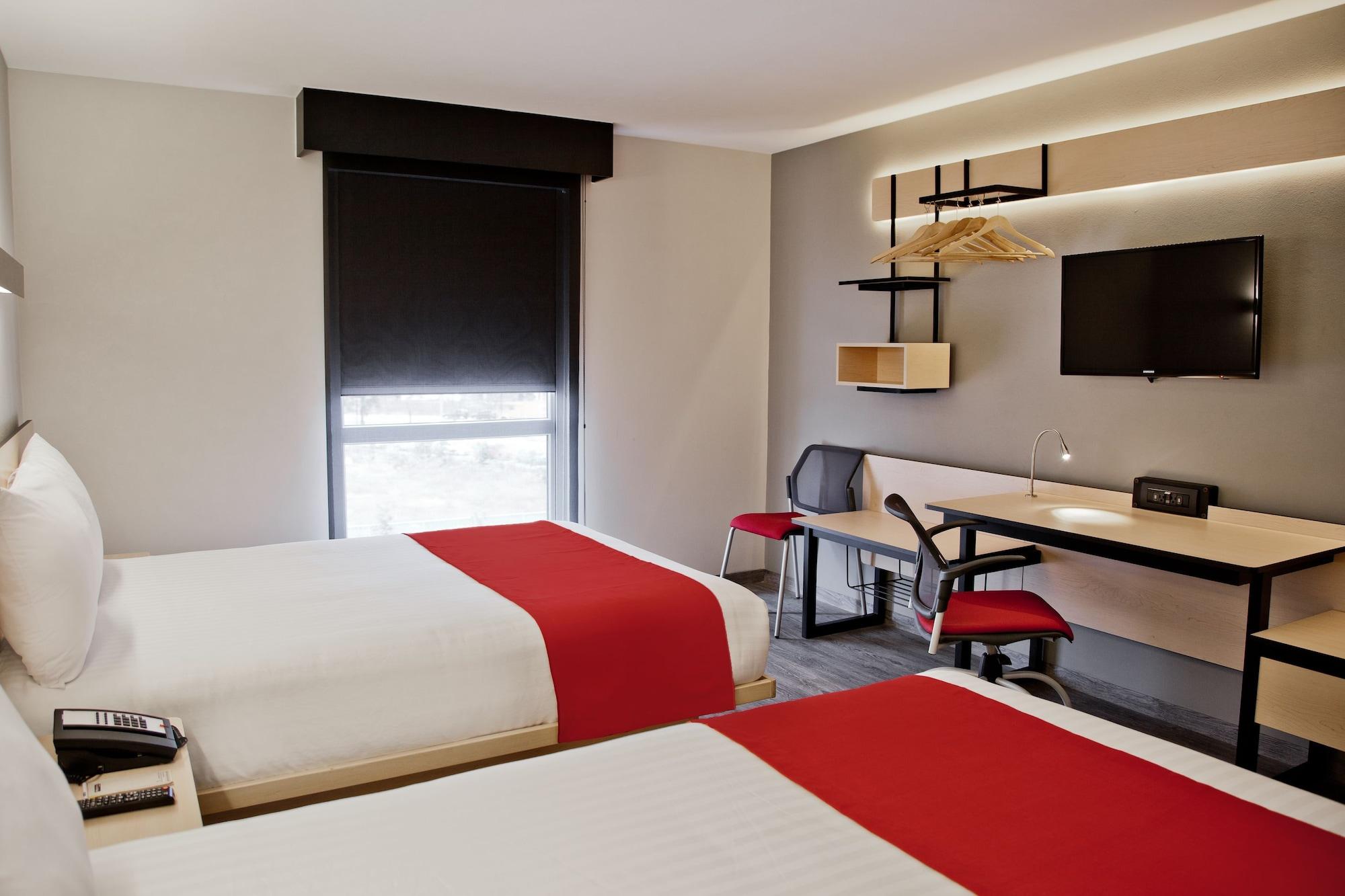 City Express By Marriott Salamanca Exterior photo
