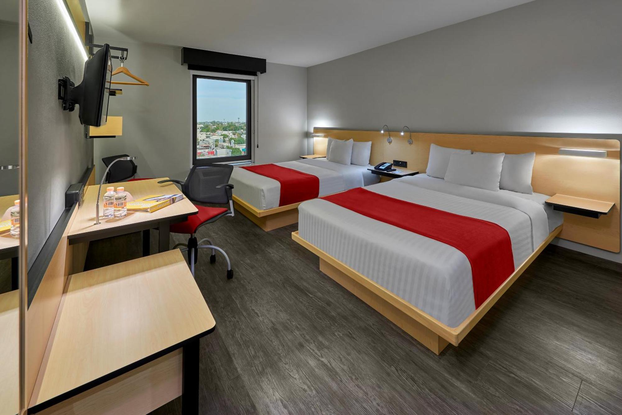 City Express By Marriott Salamanca Exterior photo