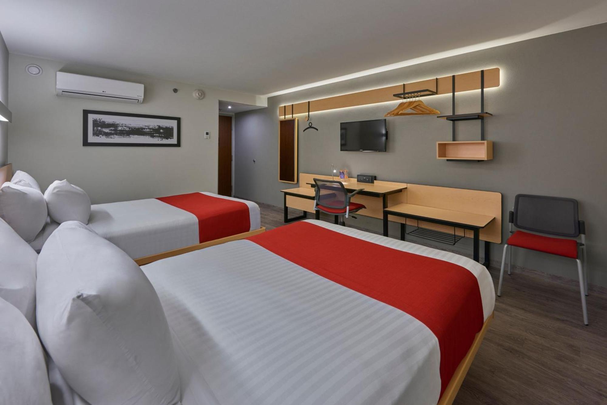 City Express By Marriott Salamanca Exterior photo