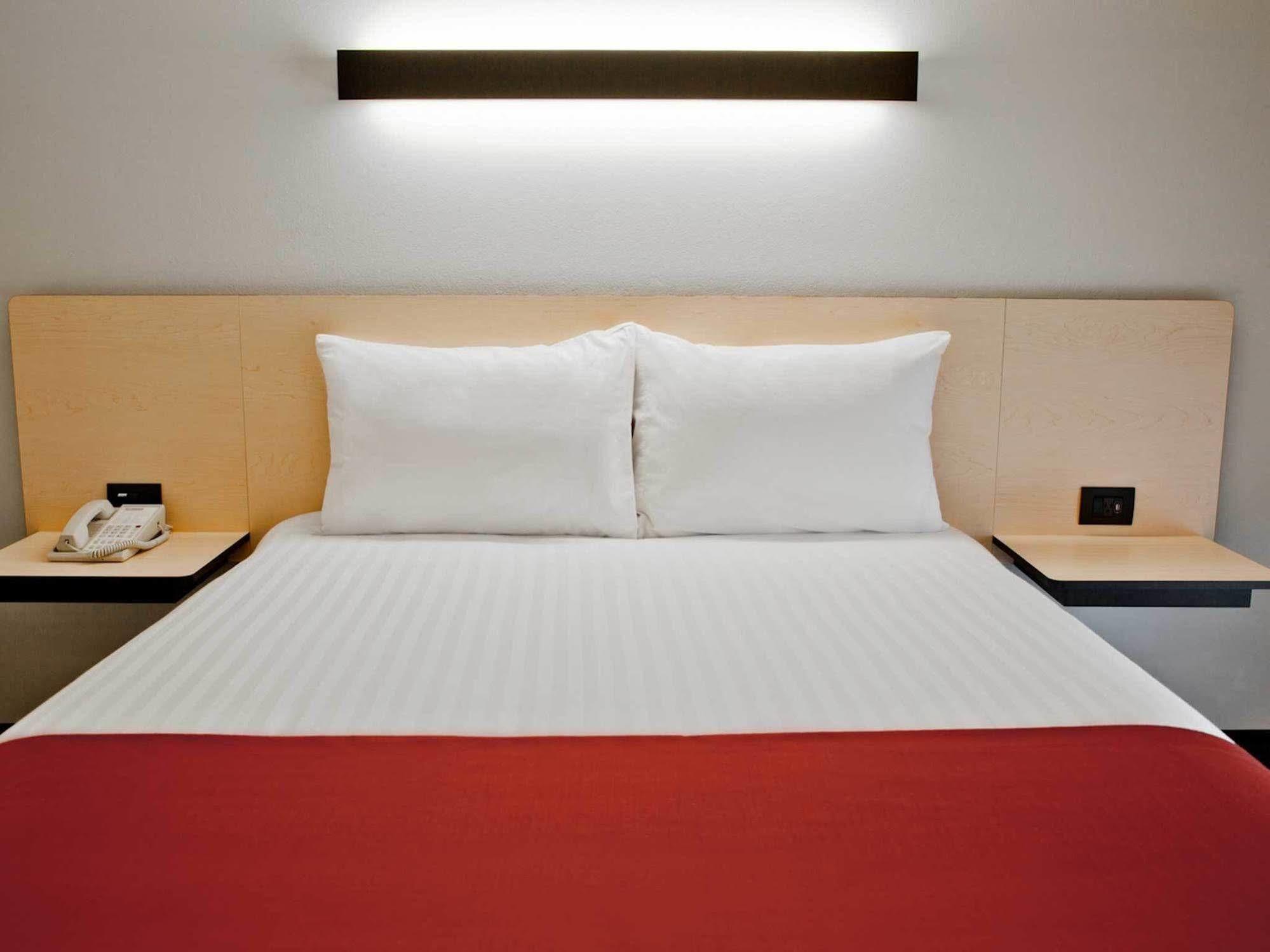 City Express By Marriott Salamanca Exterior photo