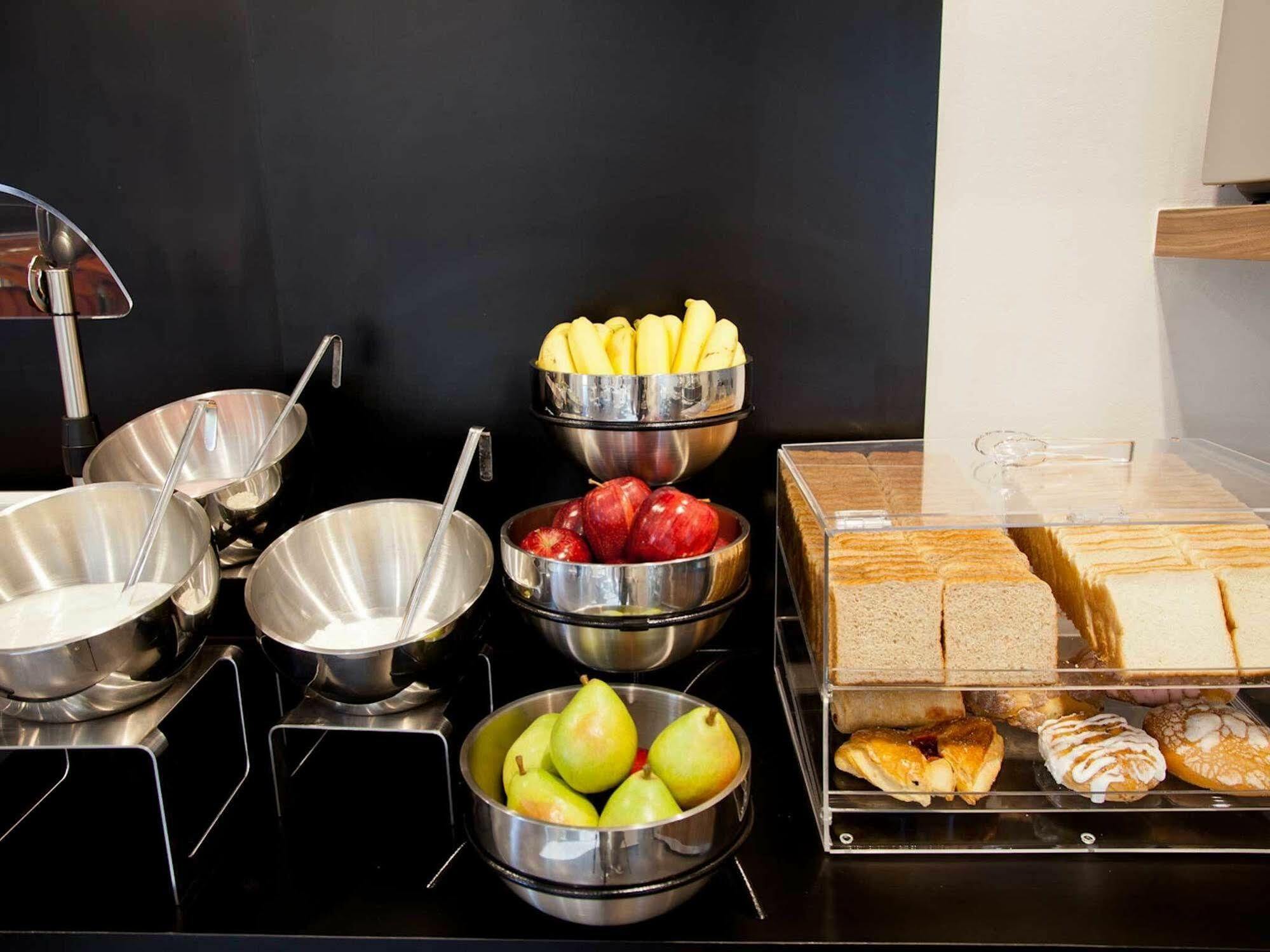 City Express By Marriott Salamanca Exterior photo